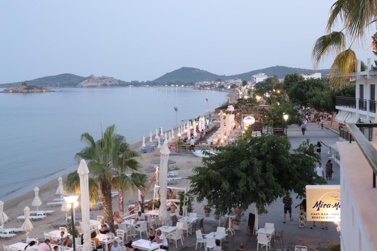 Sea And Sun Apartment Néa Péramos Εξωτερικό φωτογραφία