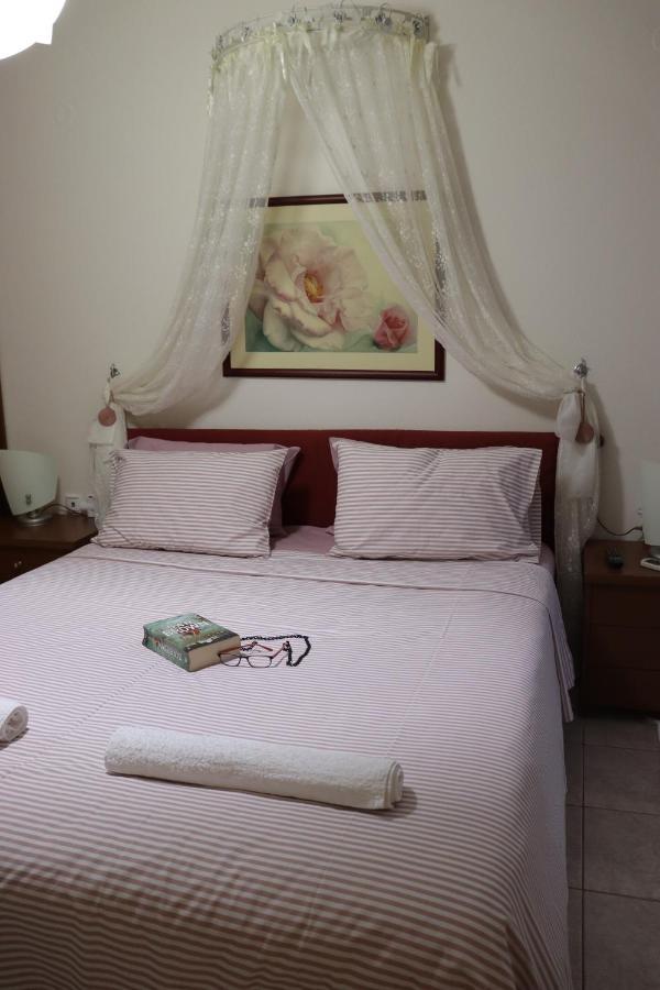 Sea And Sun Apartment Néa Péramos Εξωτερικό φωτογραφία